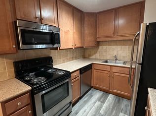 85 Lexington St #34, Auburndale, MA 02466