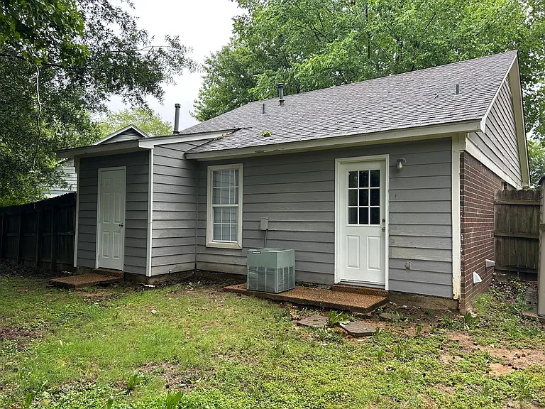 2900 Brachton Cv W — Photo 14