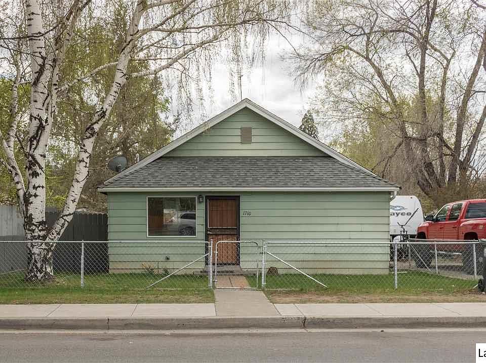1st image of 1710 4th St