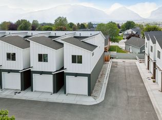 1030 Stockyard Ct, Hamilton, MT 59840