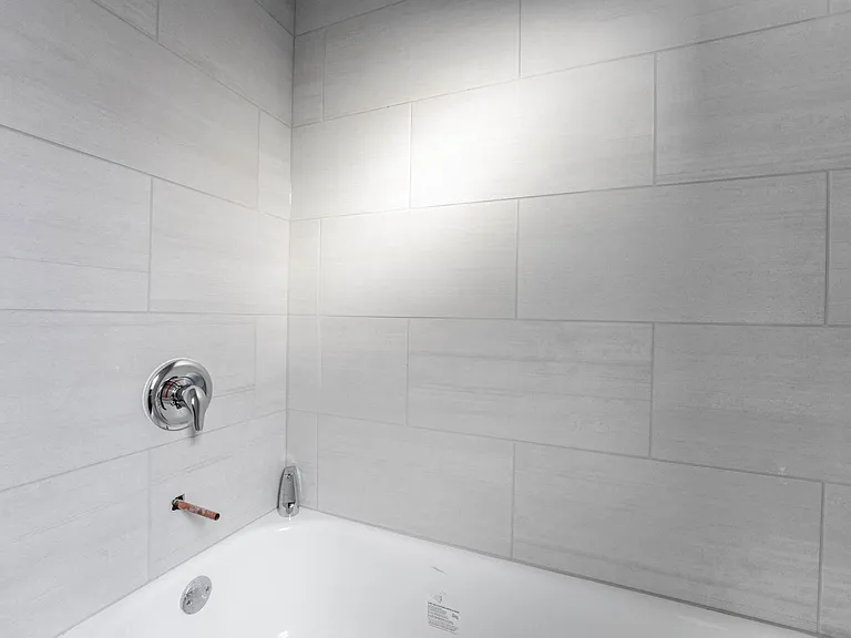 5214 N Damen Ave #3 — Photo 8