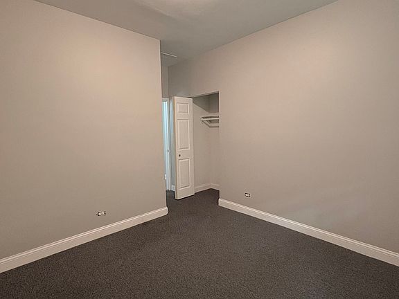 4th image of 1400 S Karlov Ave #1