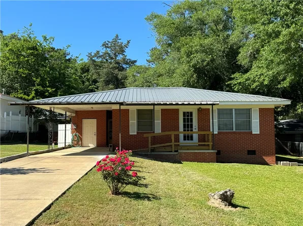 109 E Paulk Ave, Opp, AL 36467
