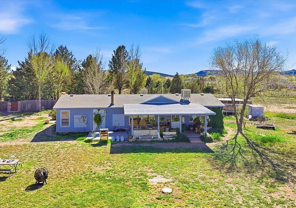 1st image of 1180 W ROLLING HILLS Road