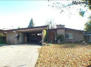 340 S Powers Ave, Manteca, CA 95336