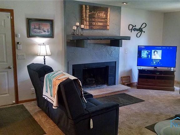 5th image of 7033 Shadowcreek Dr