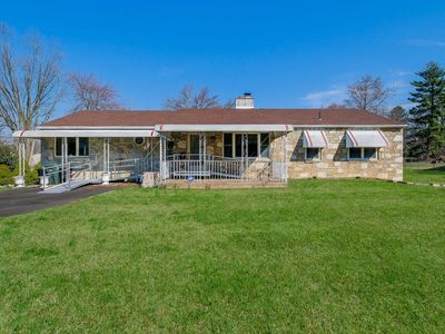 8 Village Dr, Feasterville, PA, 19053