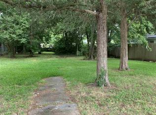 908 B St NE, Ardmore, OK 73401