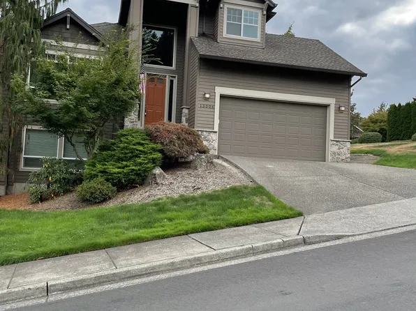 13006 SW Rockingham Dr, Tigard, OR 97223