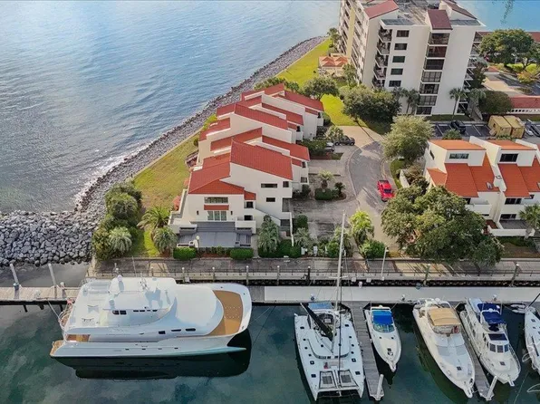 1 Port Royal Way #1 & 3, Pensacola, FL 32502