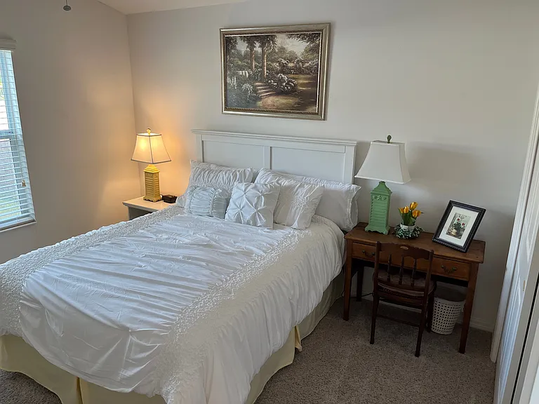 3059 Nutwood Ave — Photo 6