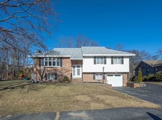 16 Rosemary Ave, Wakefield, MA 01880