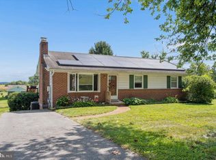 5601 Calvert Dr, Frederick, MD 21703