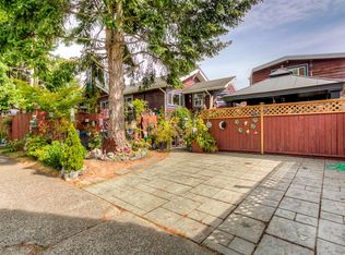 3027 SW Holden St, Seattle, WA 98126