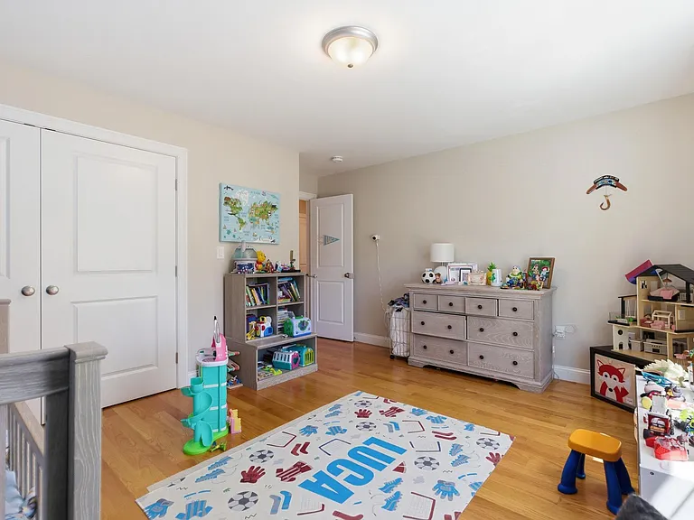 7 Spring Ct #A — Photo 26