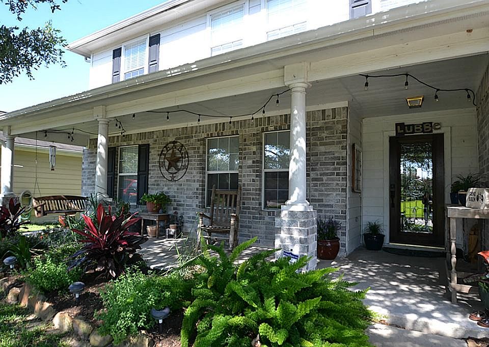 1st image of 863 Victoria Lakes Dr