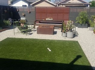 2925 10th Ave, Los Angeles, CA 90018