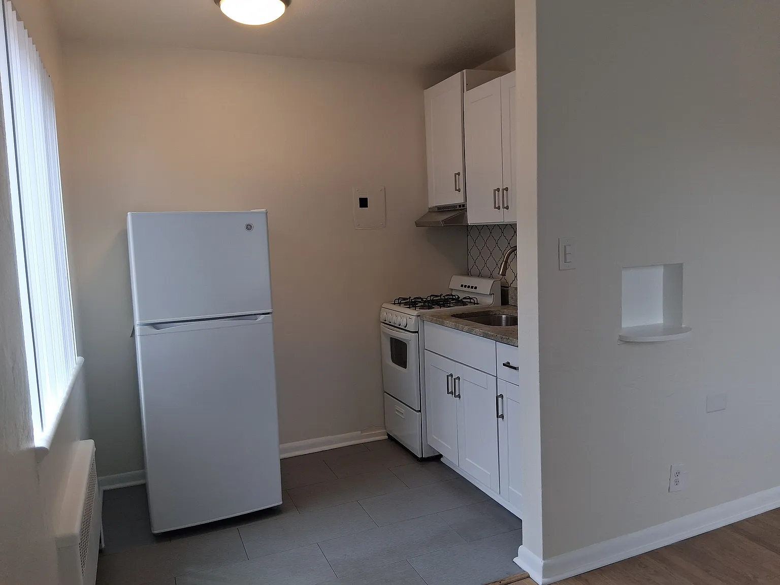 1 bed, 525 sqft, $1,000 — Photo 3