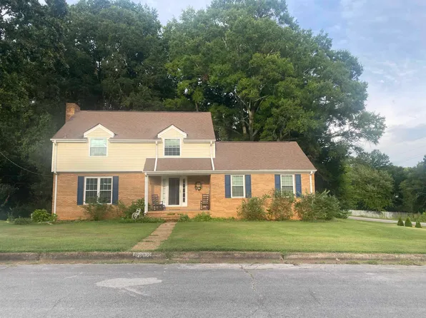 2802 Waldridge St, Florence, AL 35633