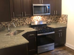 3404 W Carmen Ave APT 2B, Chicago, IL 60625