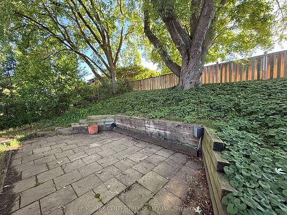3rd image of 228 Pochard Ln