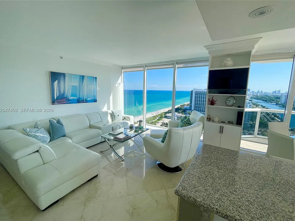 4775 Collins Ave #2305