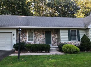 54 Savoy Ave, East Longmeadow, MA 01028