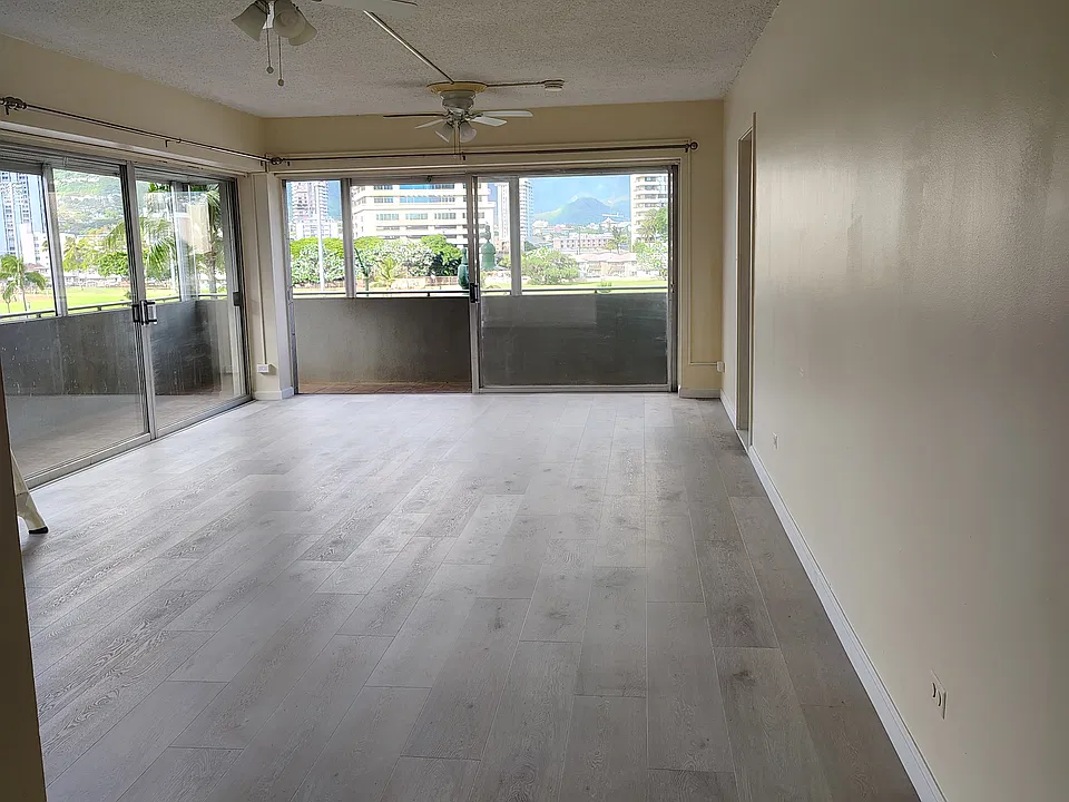 2015 Ala Wai Blvd