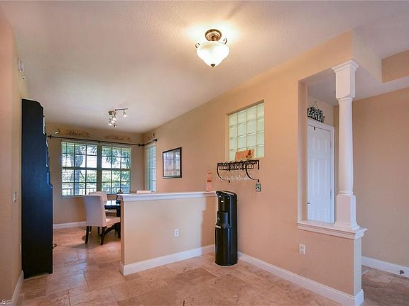 4th image of 8573 Via Garibaldi Cir Unit 202