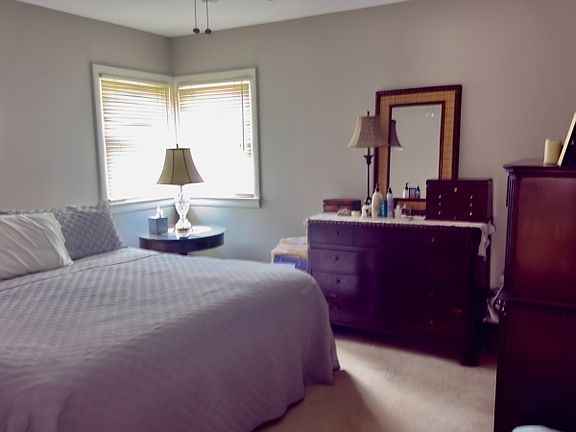 5th image of 189 Elberon Ave