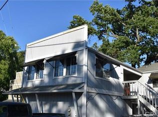 95 Old County Rd APT A, Templeton, CA 93465