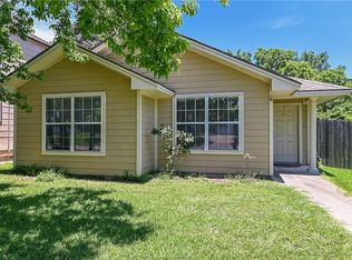 912 E 29th St, Bryan, TX 77803