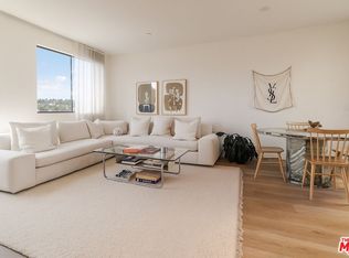 3286 N Canary Way, Los Angeles, CA 90065