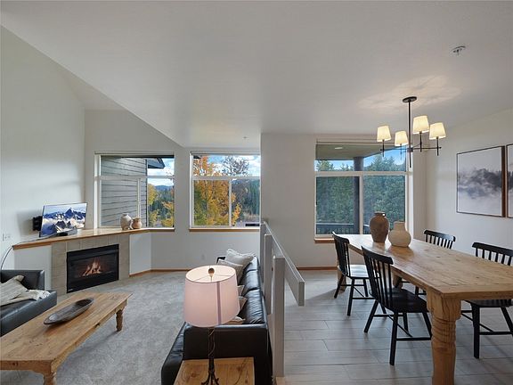5th image of 121 Cydney Lane UNIT D