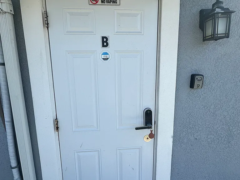 3131 Spikey Way #B — Photo 20
