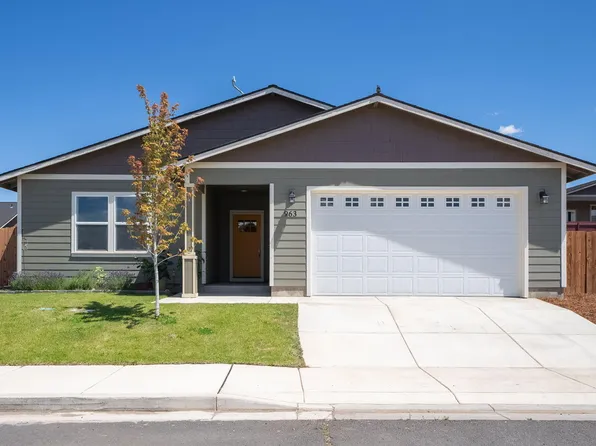 963 SE Strawberry Ln, Madras, OR 97741