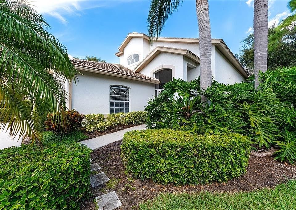 1st image of 8792 Pebble Creek Ln