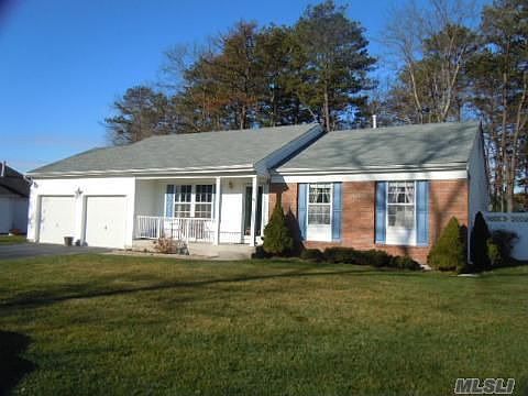 1st image of 46 Chardonnay Dr