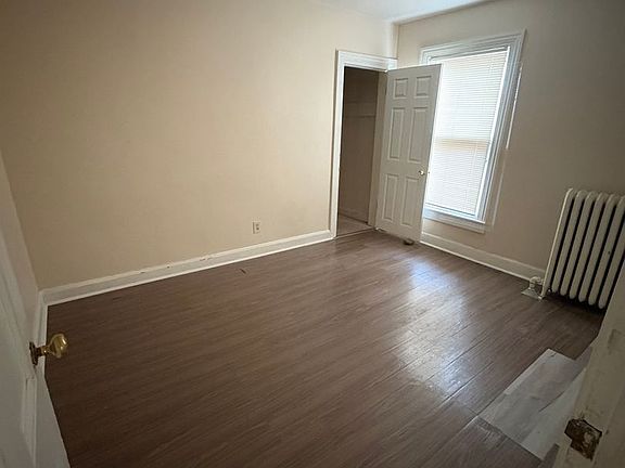 3rd image of 219 N Huron St APT 3