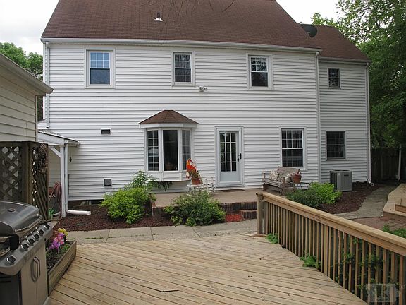 2nd image of 1320 Grand Ave