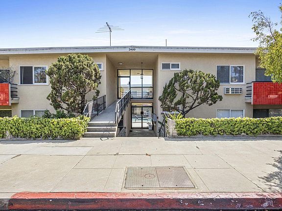 2nd image of 2400 Beverly Ave #10