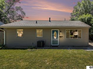 3823 Valley St, Omaha, NE 68105