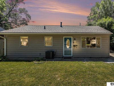 3823 Valley St, Omaha, NE, 68105