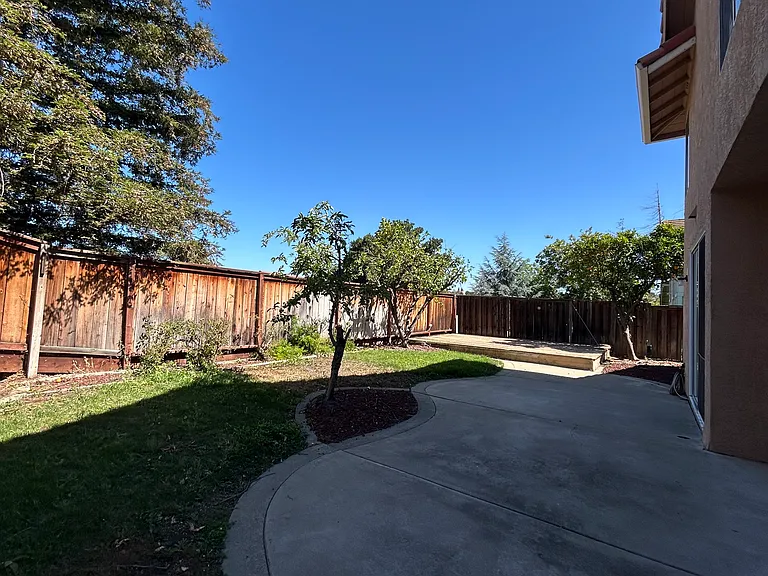 4804 Snowmass Peak Ct — Photo 8