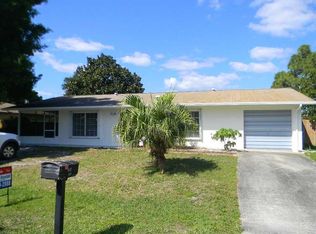 542 Saunders St, Sebastian, FL 32958