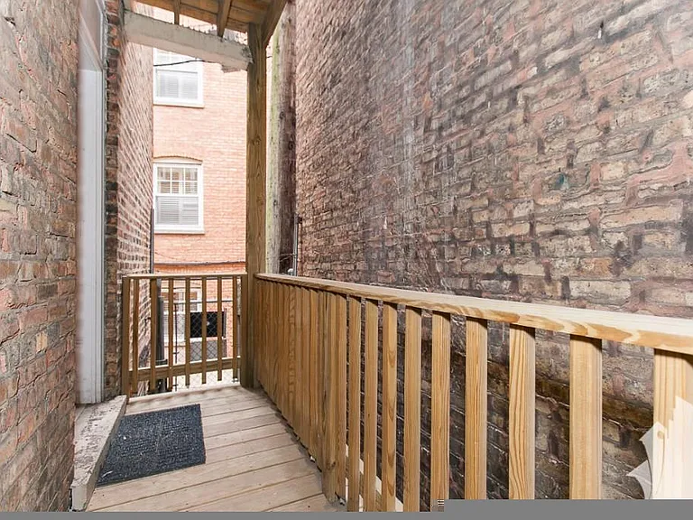 636 W Roscoe St #1N — Photo 11