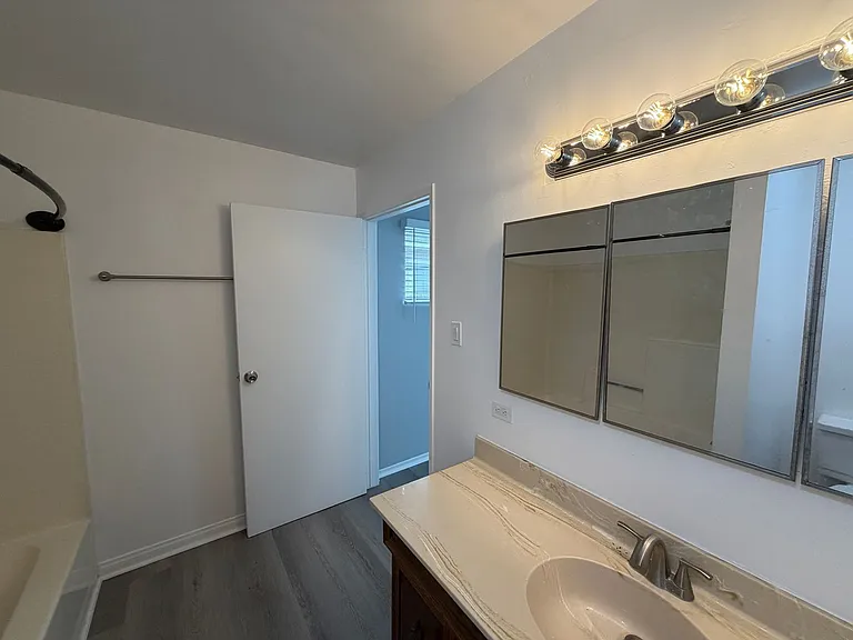 2221 Faust Ave — Photo 26