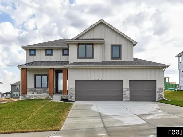 12613 S 79th St, Papillion, NE 68046