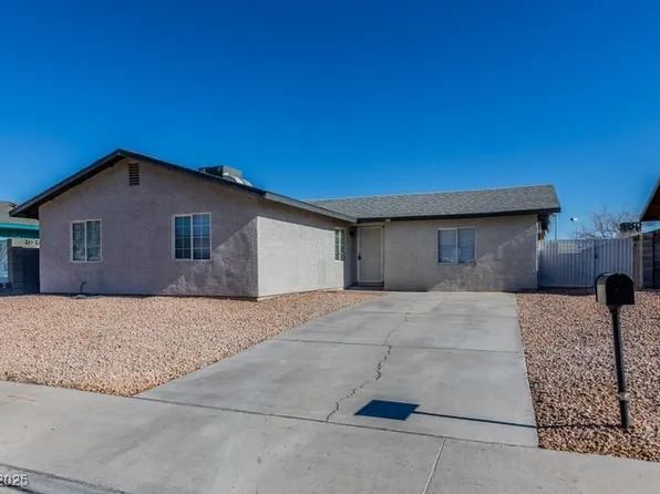 4470 Peterson Dr, Las Vegas, NV 89103