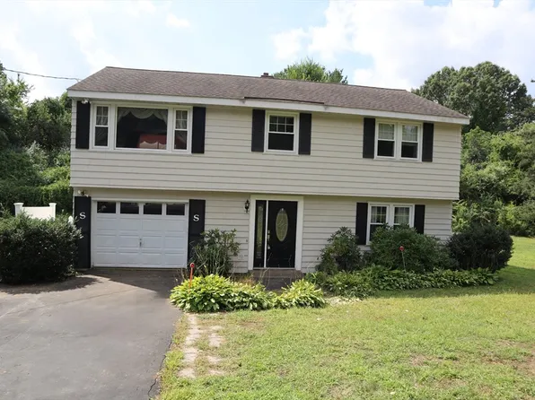 29 Fayette Rd, Bedford, MA 01730